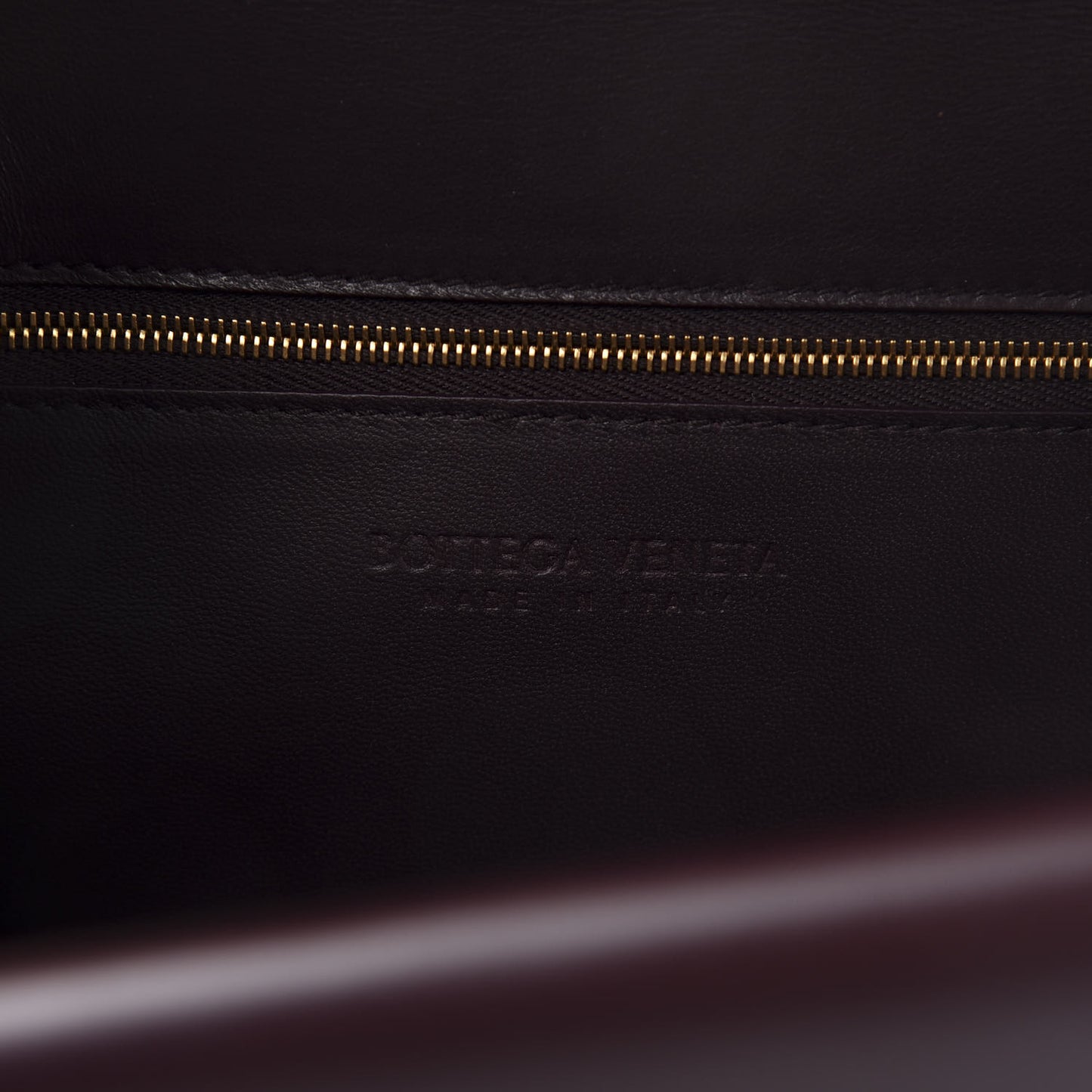 Box Calfskin Nappa Clip Bag Grape