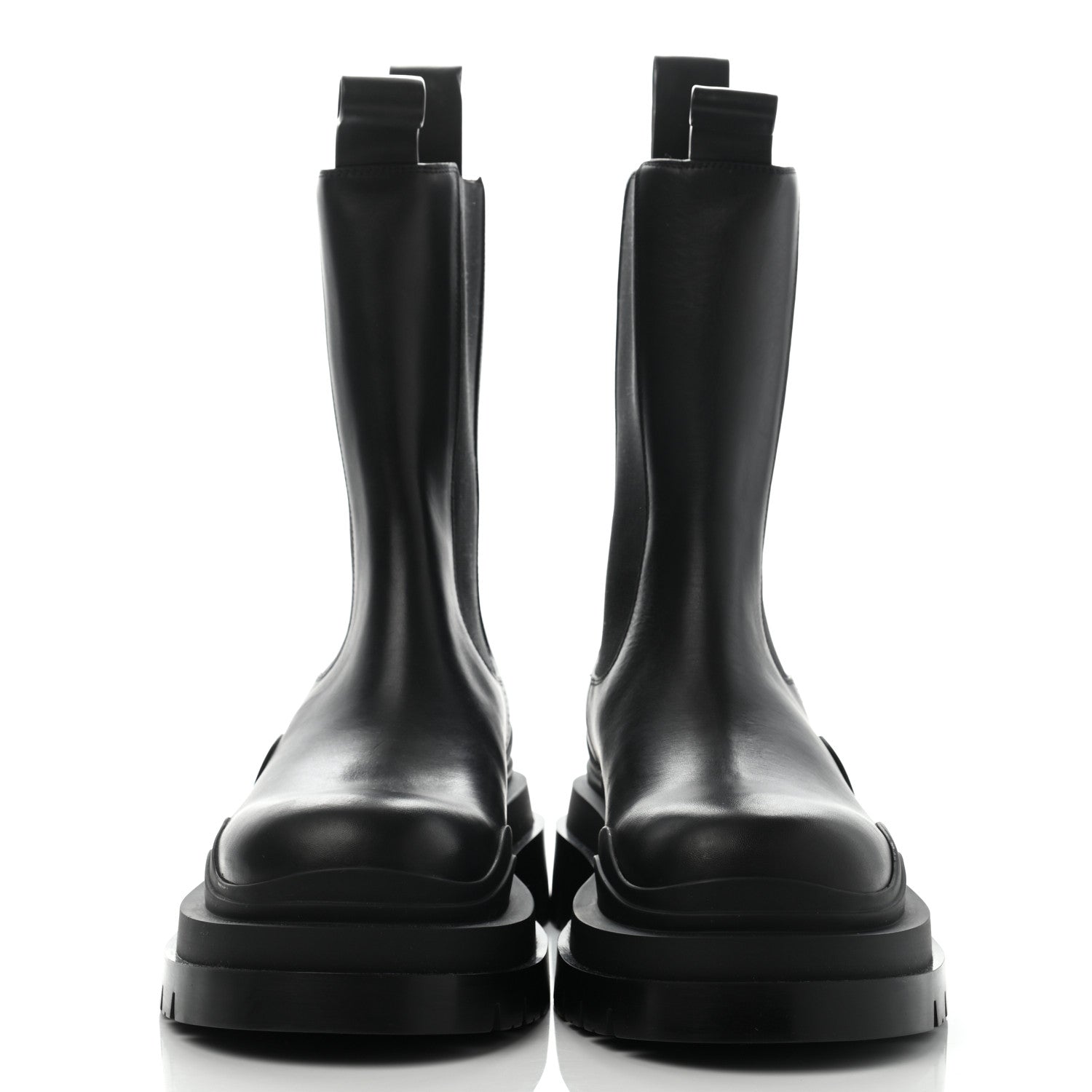 Bottega Veneta Calfskin Mens The Tire Chelsea Boots 43 Black 2 of 12