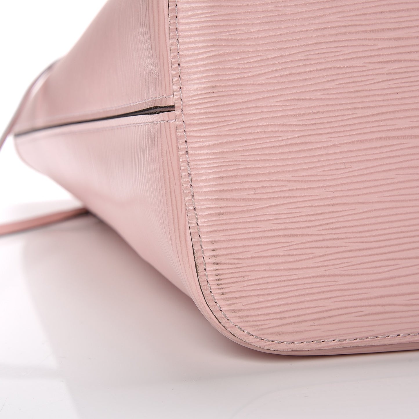 Epi Neverfull MM Rose Ballerine