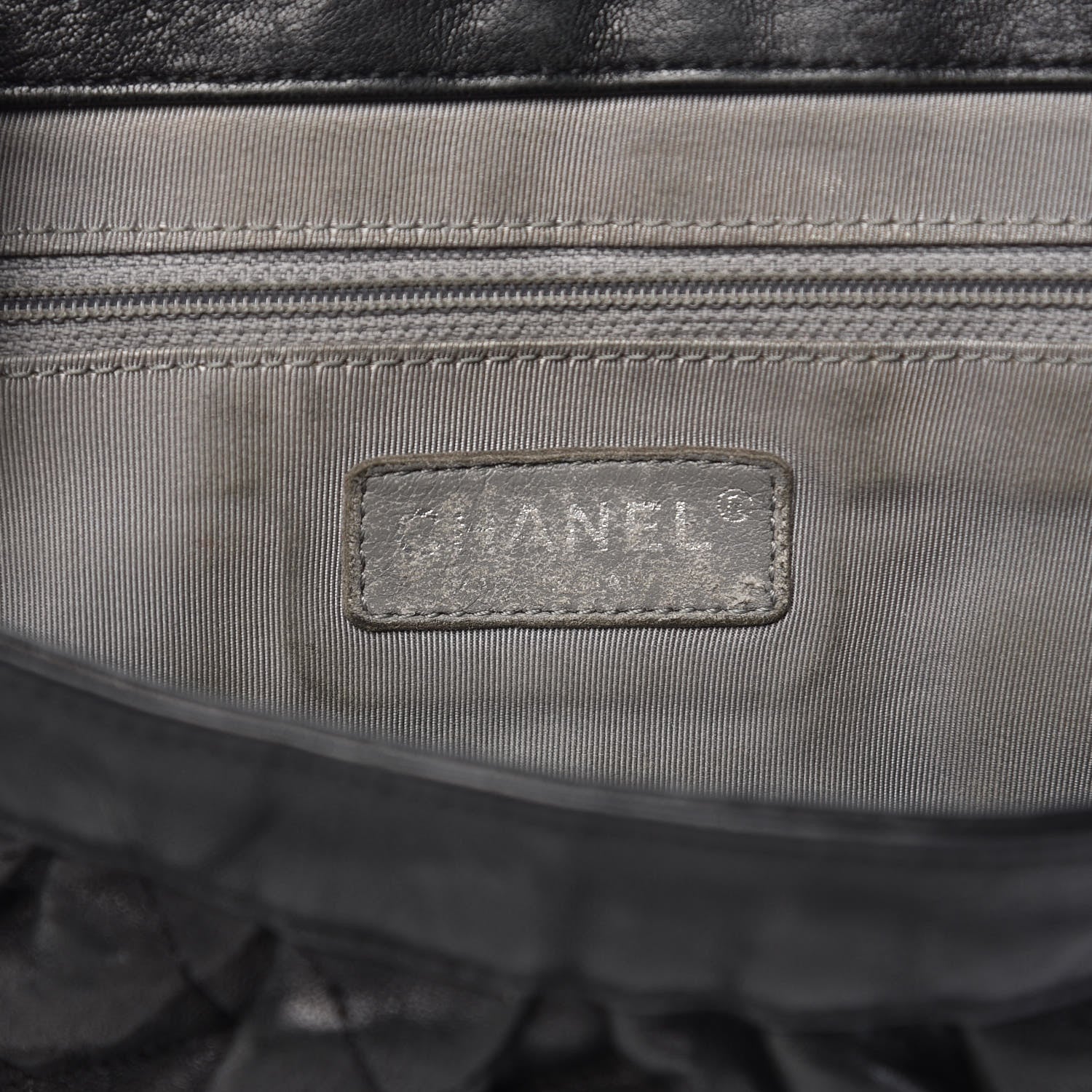 Chanel Washed Lambskin Quilted Medium Chain Around Messenger Black 6 of 13