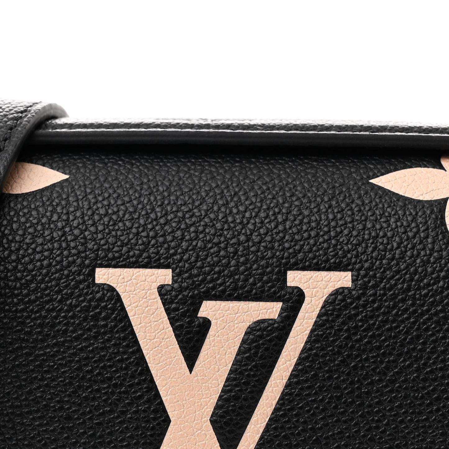 Empreinte Monogram Giant Pochette Metis Black Beige