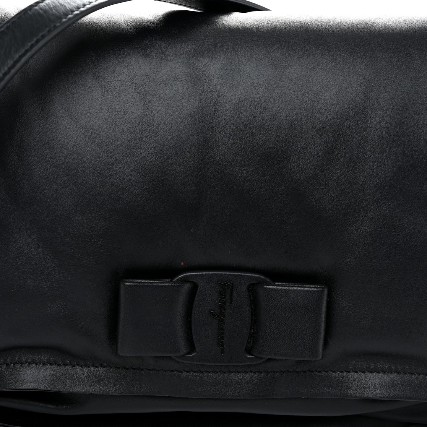 Calfskin Viva Bow Shoulder Bag Black