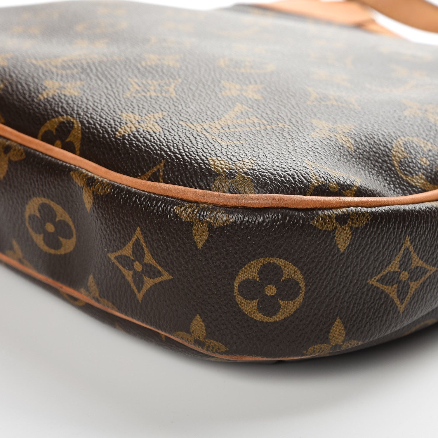 Louis Vuitton Monogram Odeon PM 14 of 16