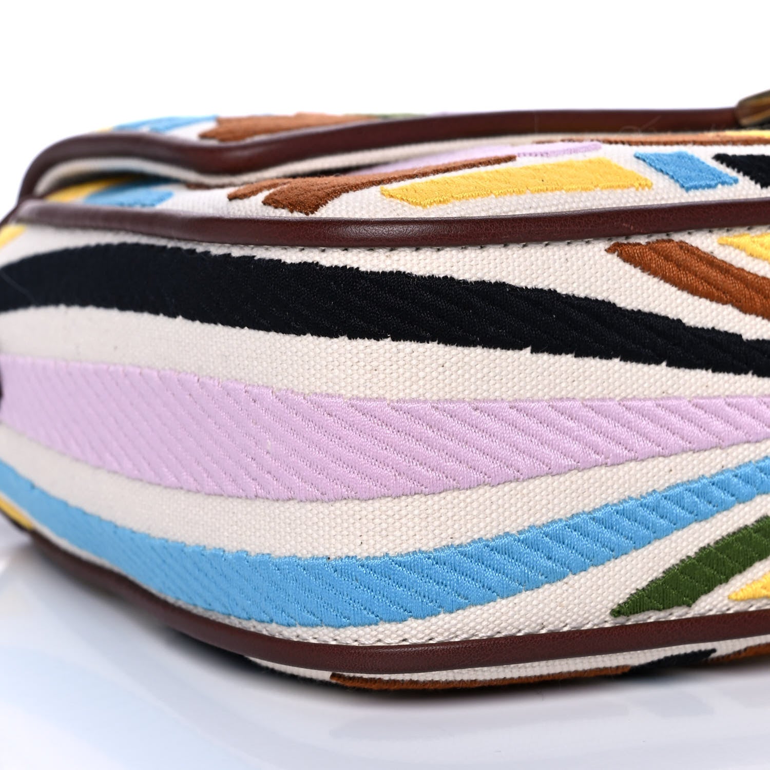 Fendi X SARA COLEMAN Canvas Vitello King Seta FF Fish Eye Embroidered Baguette Grezzo Multicolor Ghianda 12 of 13