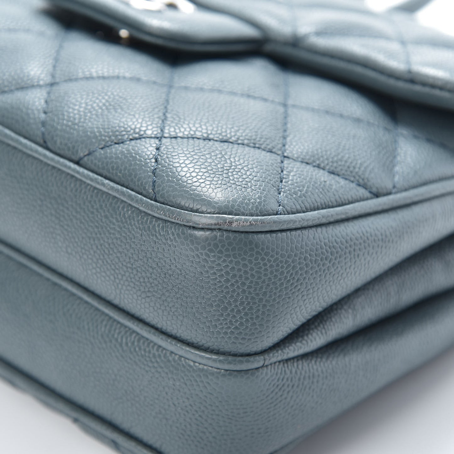 Caviar Quilted Small Urban Companion Flap Blue