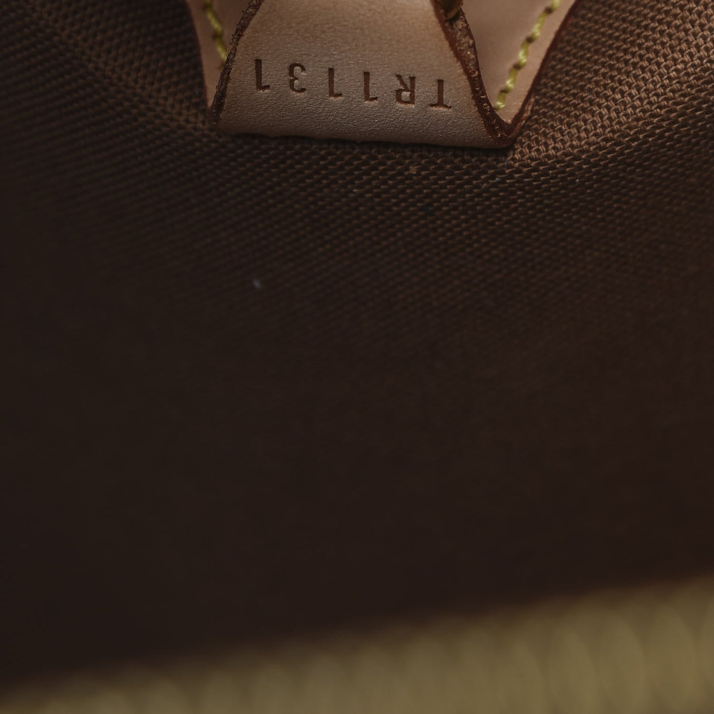 Monogram Ellipse MM