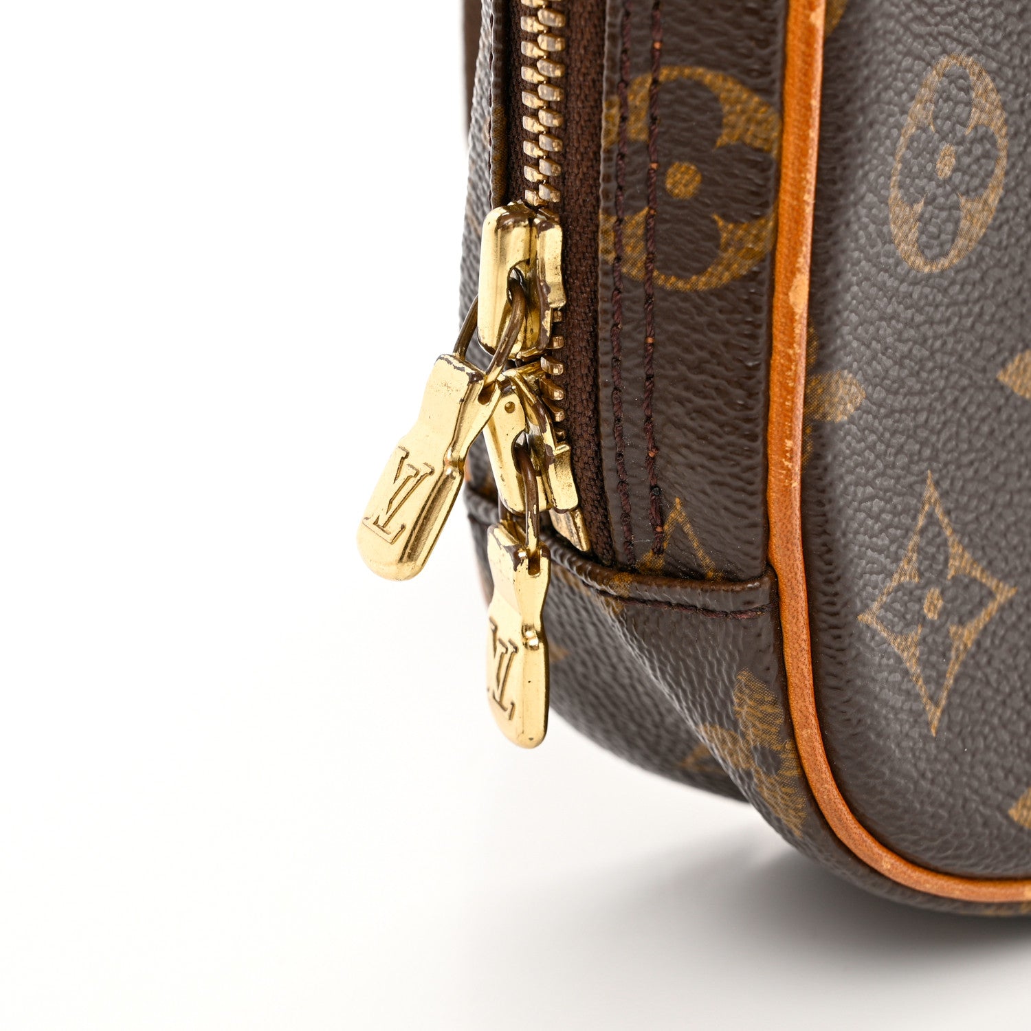 Louis Vuitton Monogram Pochette Gange 8 of 9