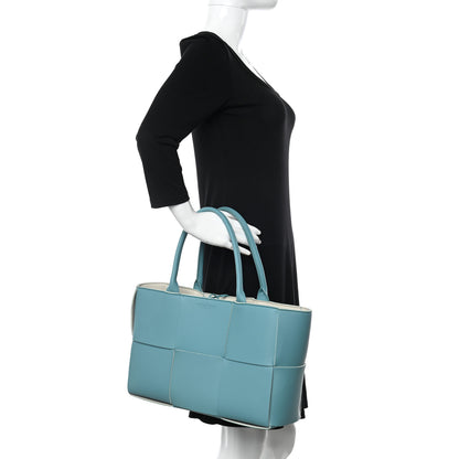 Bottega Veneta Nappa Maxi Intrecciato Medium Arco Tote Linoleum 2 of 10