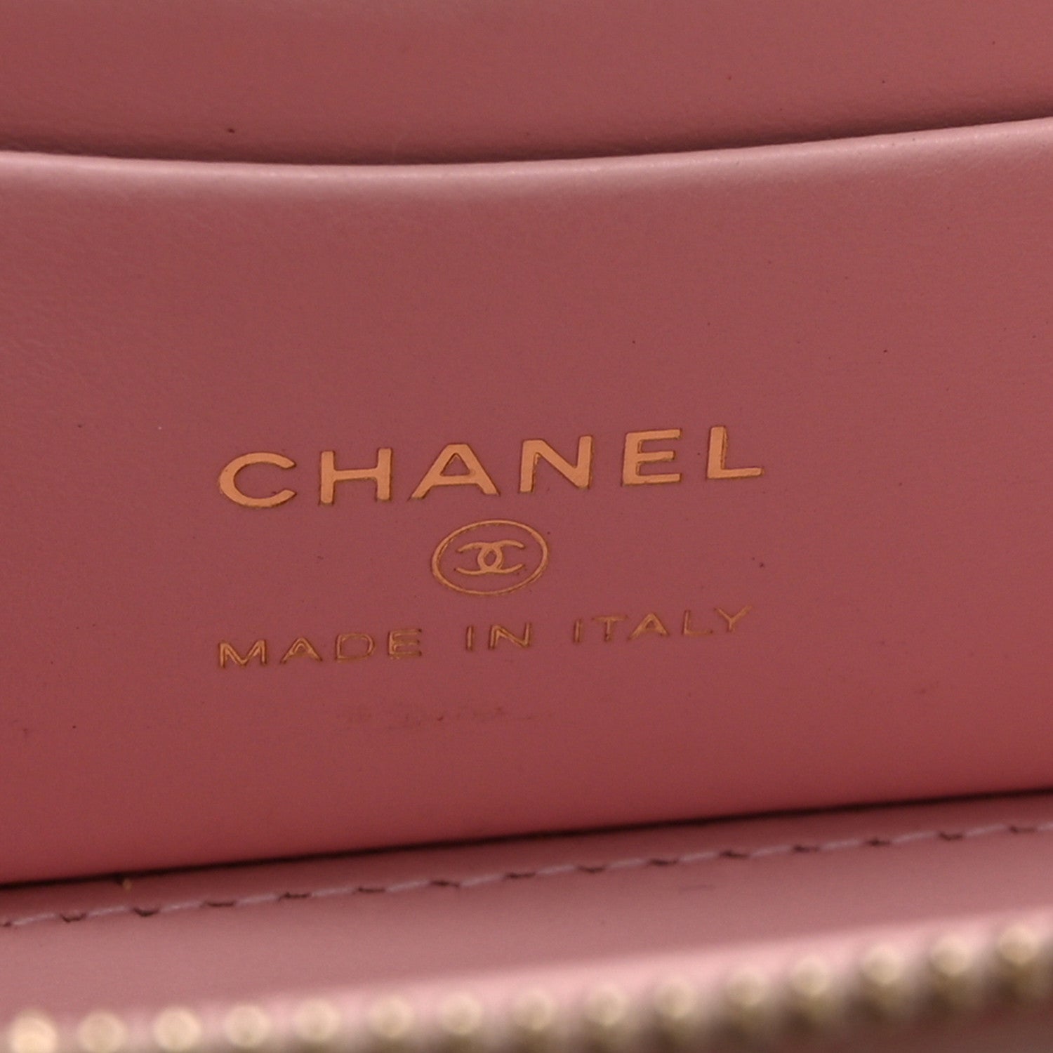 Chanel Caviar Quilted Pearl Enamel Small Vanity Case With Chain Light Pink 7 of 11