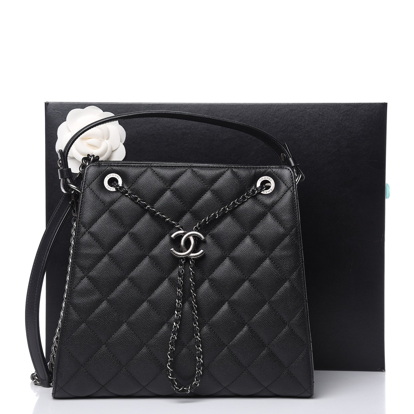 Caviar Quilted Medium CC Bucket Bag Black