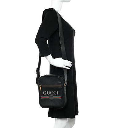 Gucci Grained Calfskin Logo Messenger Bag Black 2 of 12