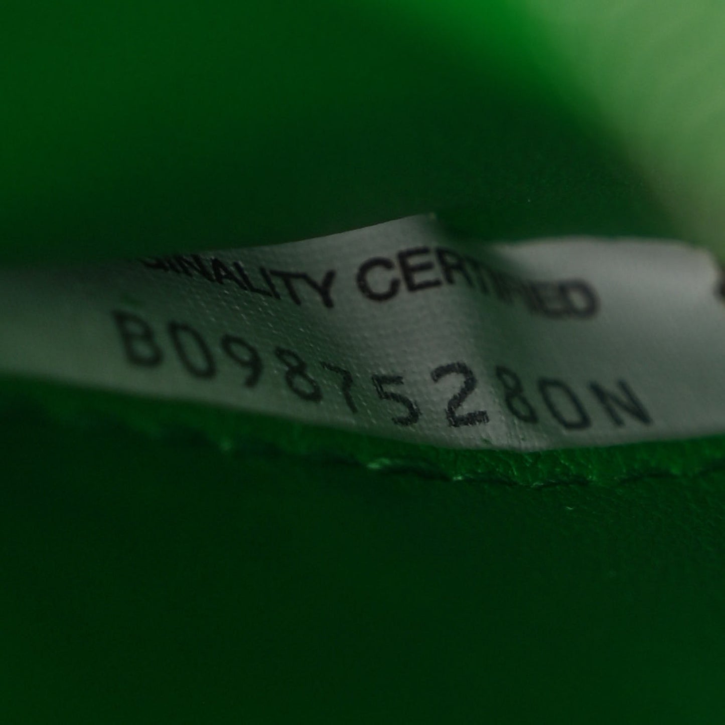 Lambskin Maxi Intrecciato Cassette Crossbody Bag Parakeet