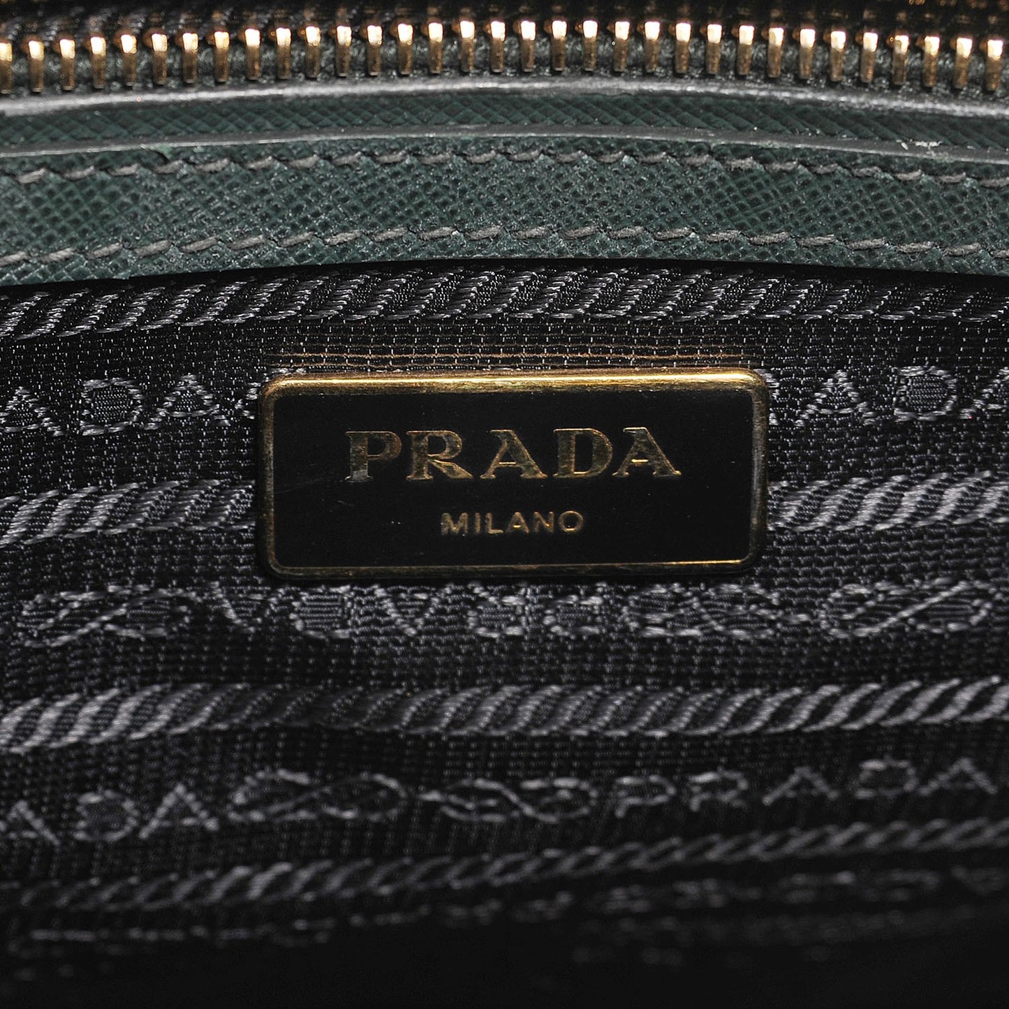 Saffiano Lux Small Double Zip Tote Smeraldo