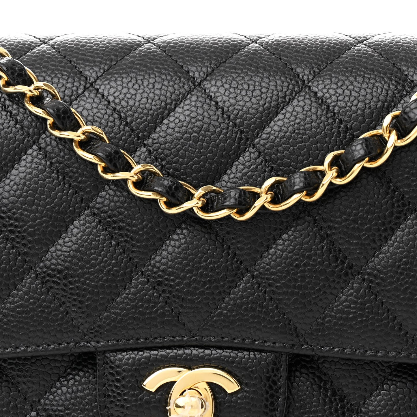 Caviar Quilted Medium Double Flap Black