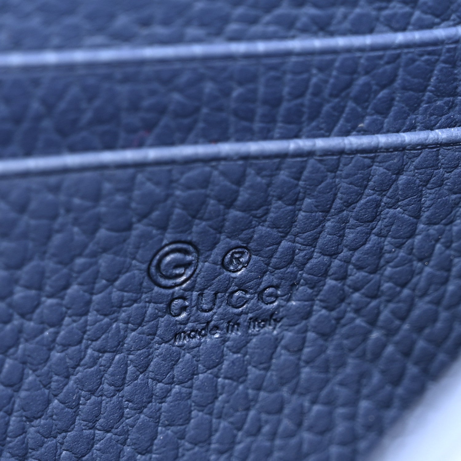 Gucci Dollar Calfskin Interlocking G Chain Wallet Caspian 6 of 12