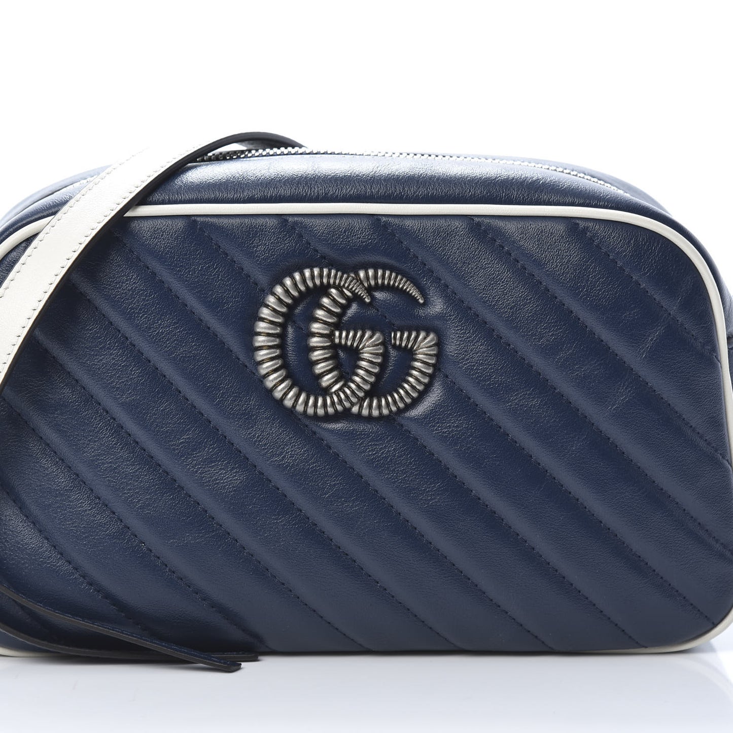 Vintage Effect Calfskin Matelasse Diagonal Small Torchon GG Marmont Chain Shoulder Bag Blue Agata Mystic White