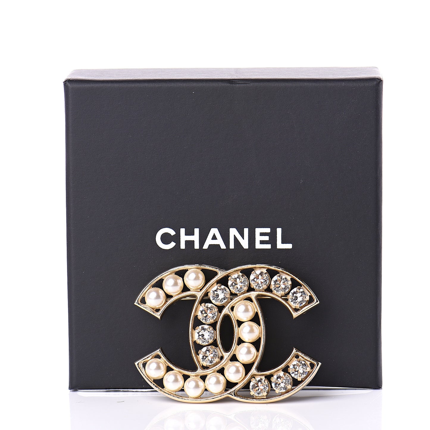 Pearl Crystal CC Brooch Gold Pearly White