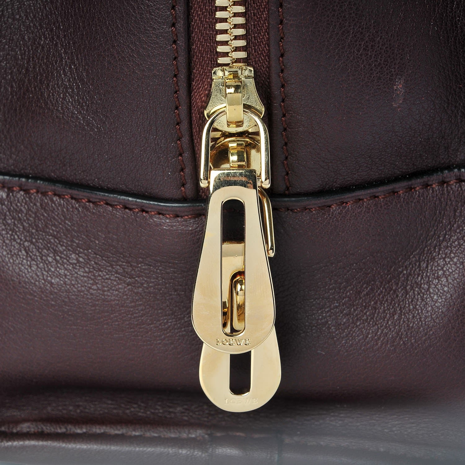 Loewe Calfskin Amazona 28 Oxblood 10 of 11