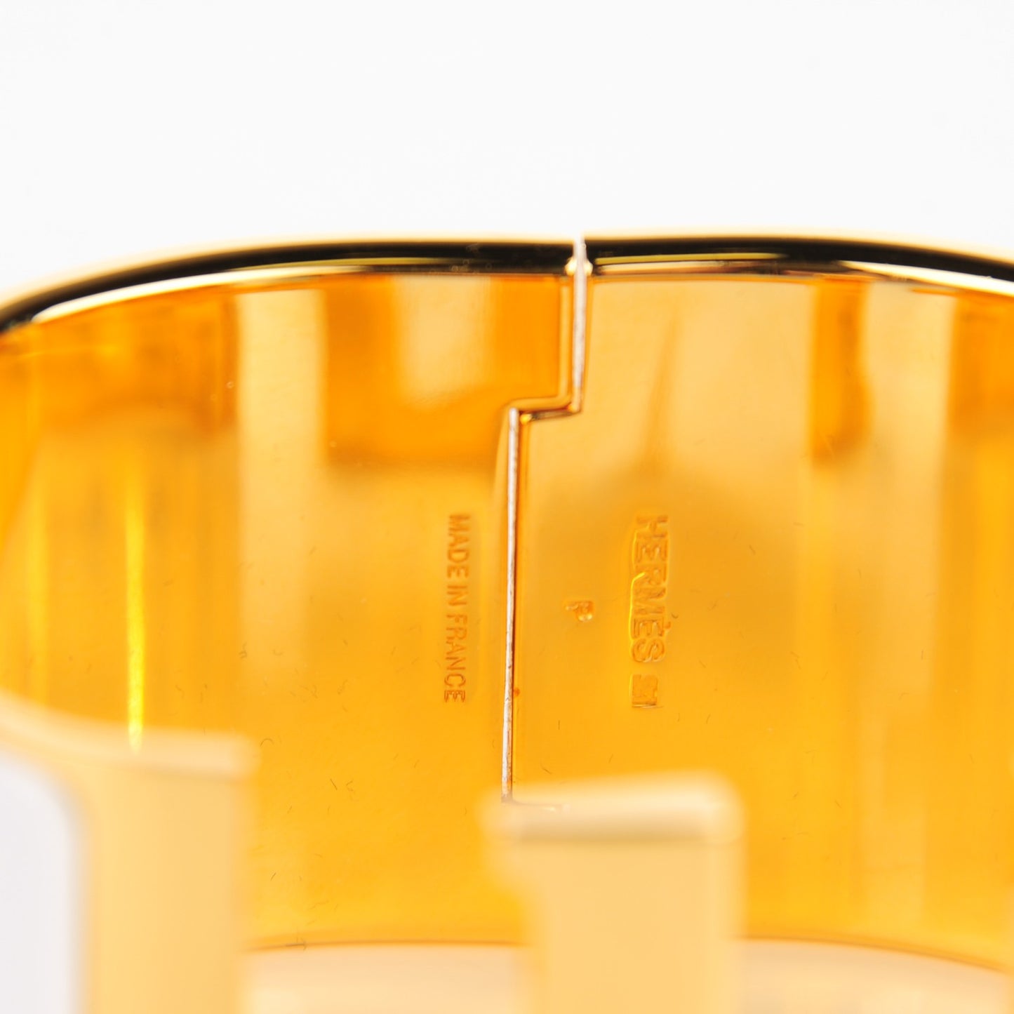 Enamel Extra Wide Clic Clac H Bracelet PM White