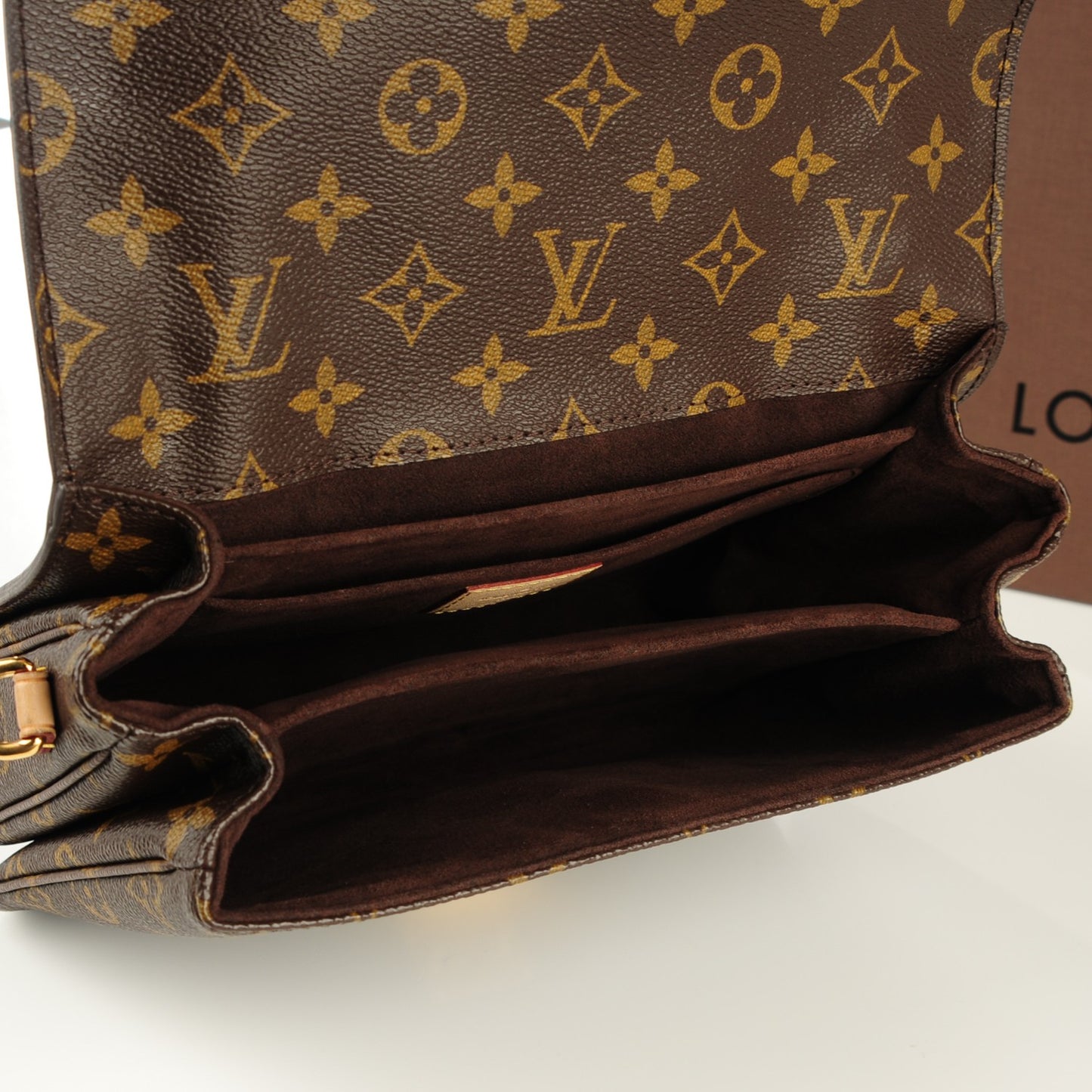 Monogram Pochette Metis