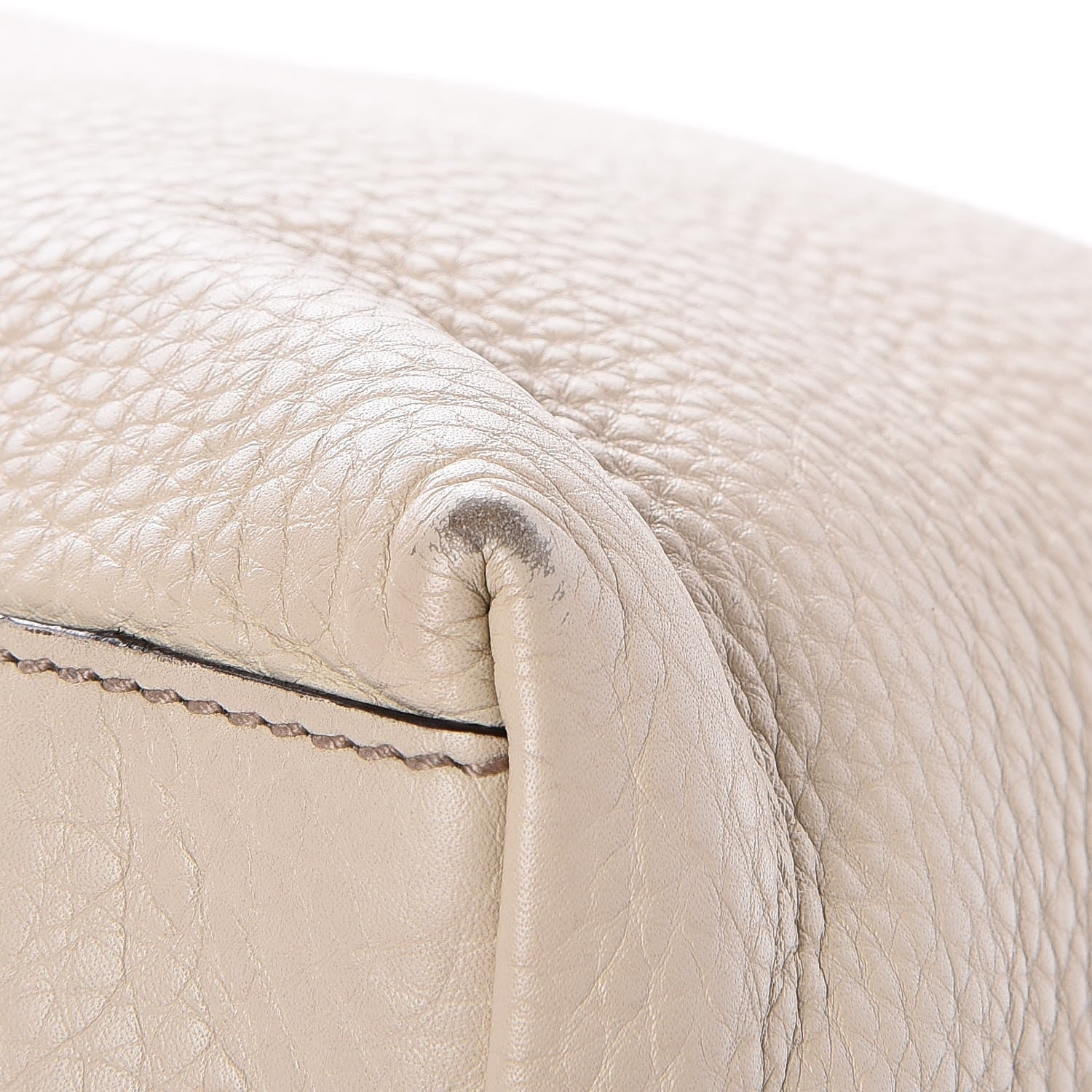 Gucci Pebbled Calfskin Medium Soho Chain Shoulder Bag Off White 11 of 11