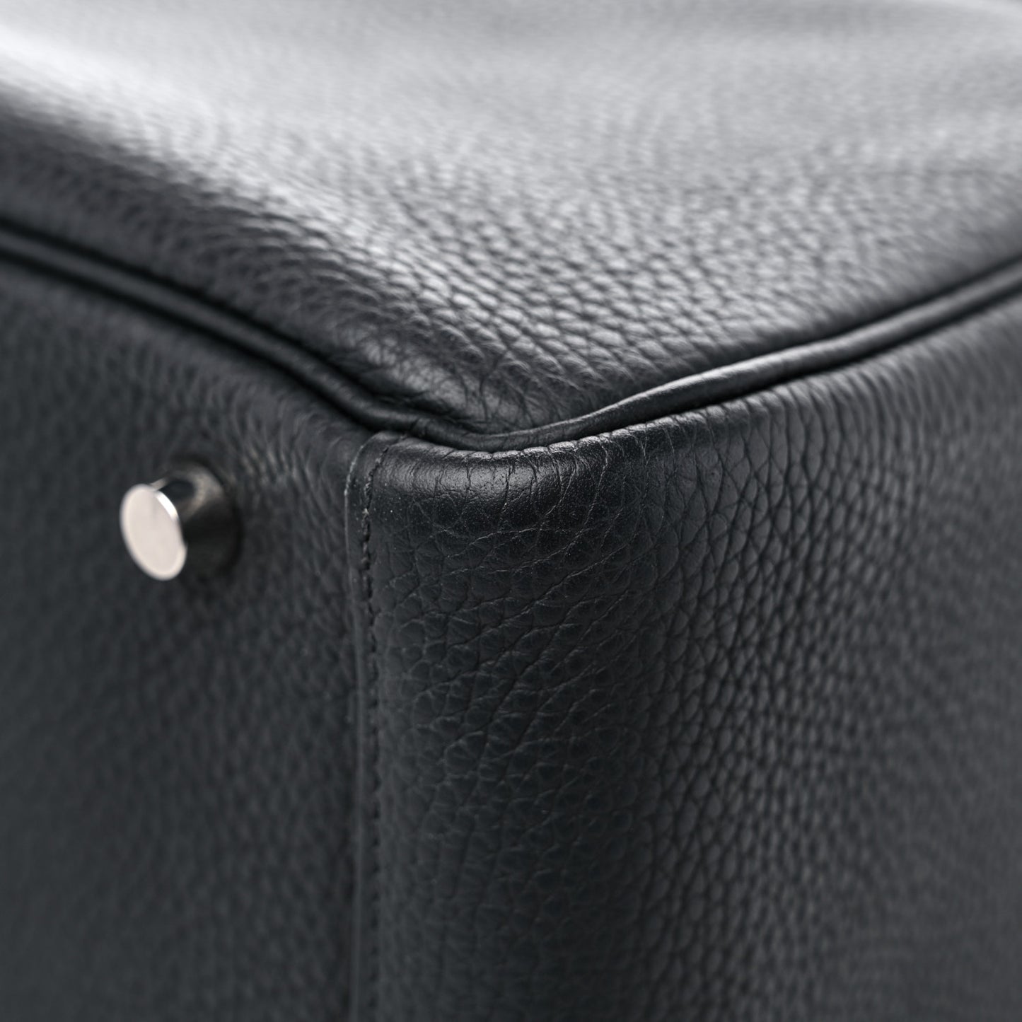 Taurillon Clemence Lindy 30 Black