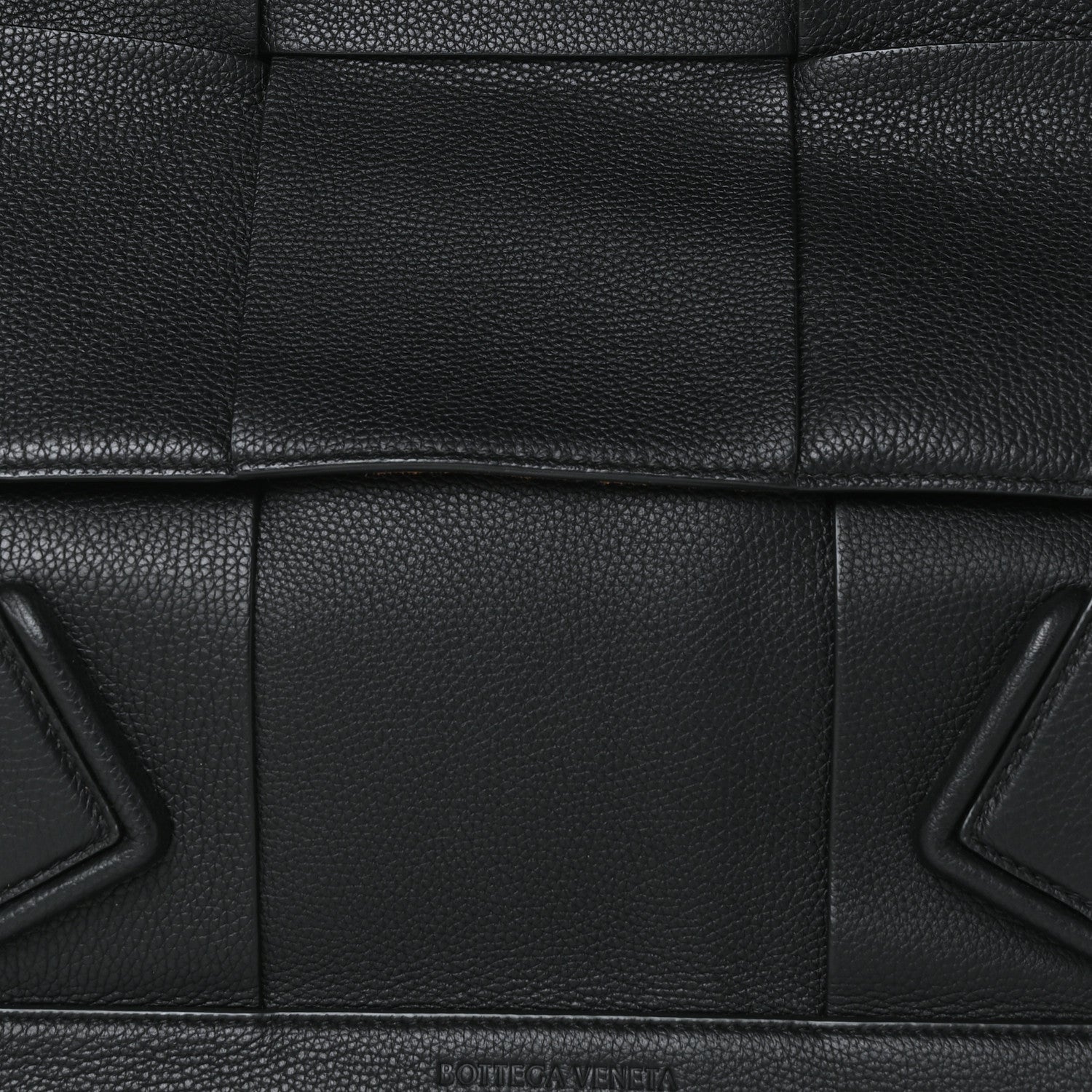 Bottega Veneta Grained Calfskin Maxi Intrecciato Medium Arco Black 7 of 9
