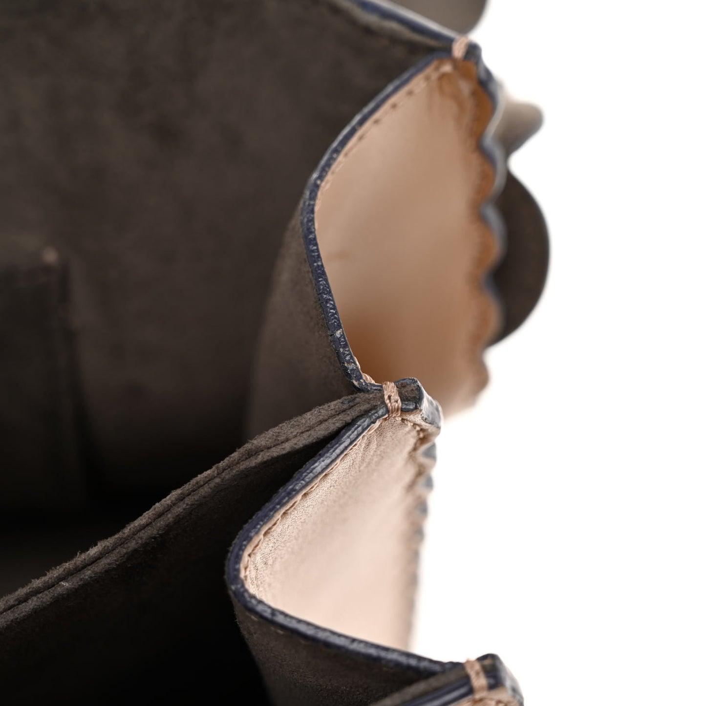 Vitello Liberty Scalloped Studded Kan I Shoulder Bag Sand