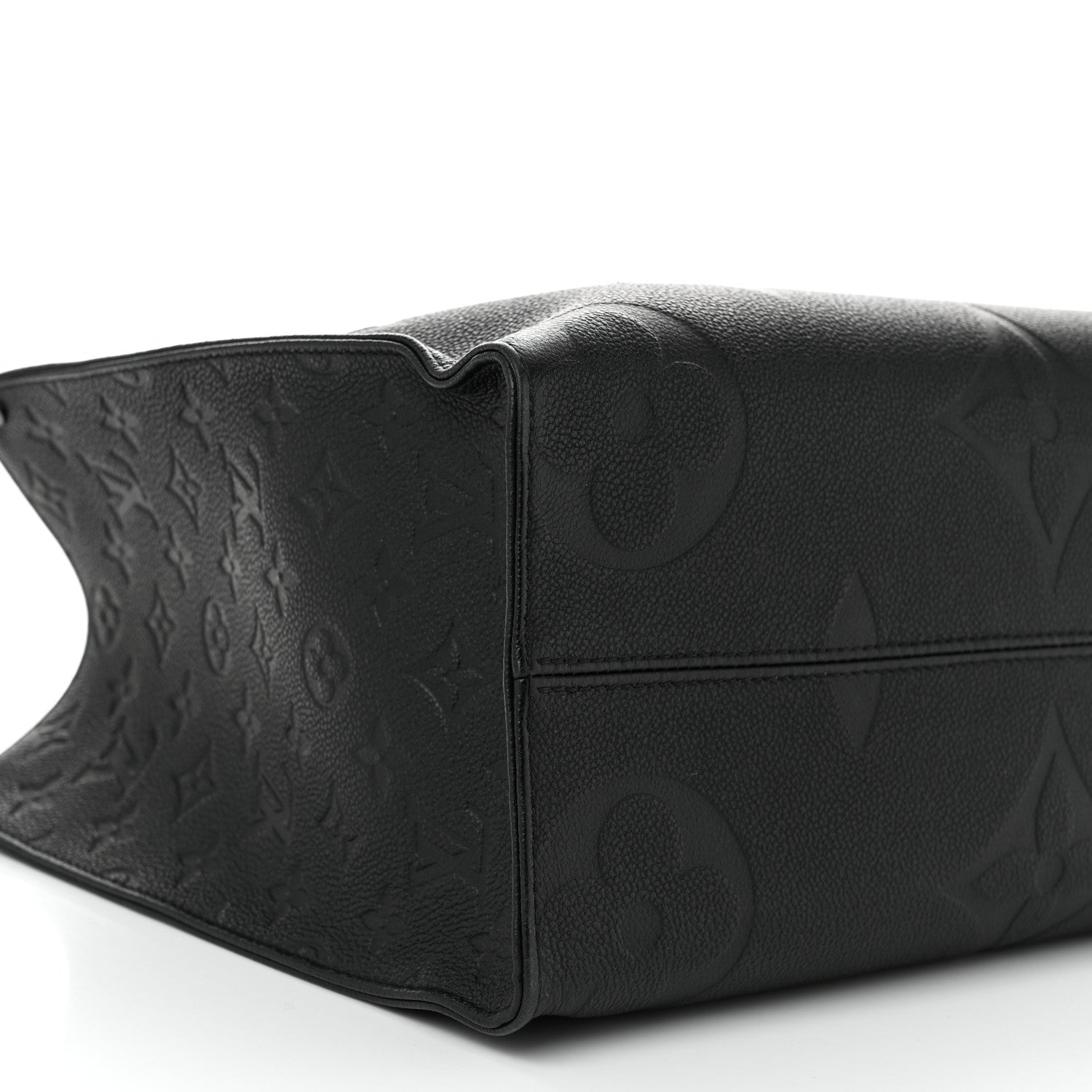 Louis Vuitton Empreinte Monogram Giant OnTheGo MM Black 8 of 10