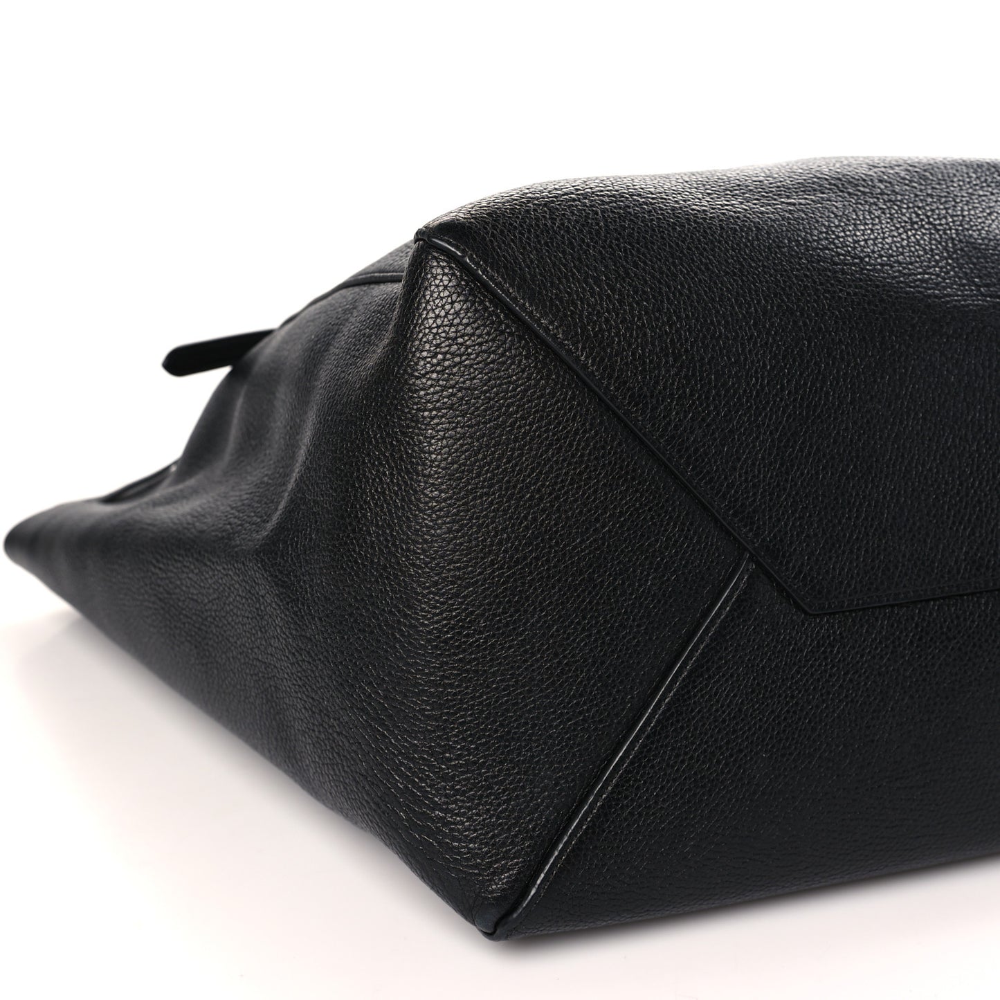 Soft Grained Calfskin Medium Belt Cabas Phantom Black