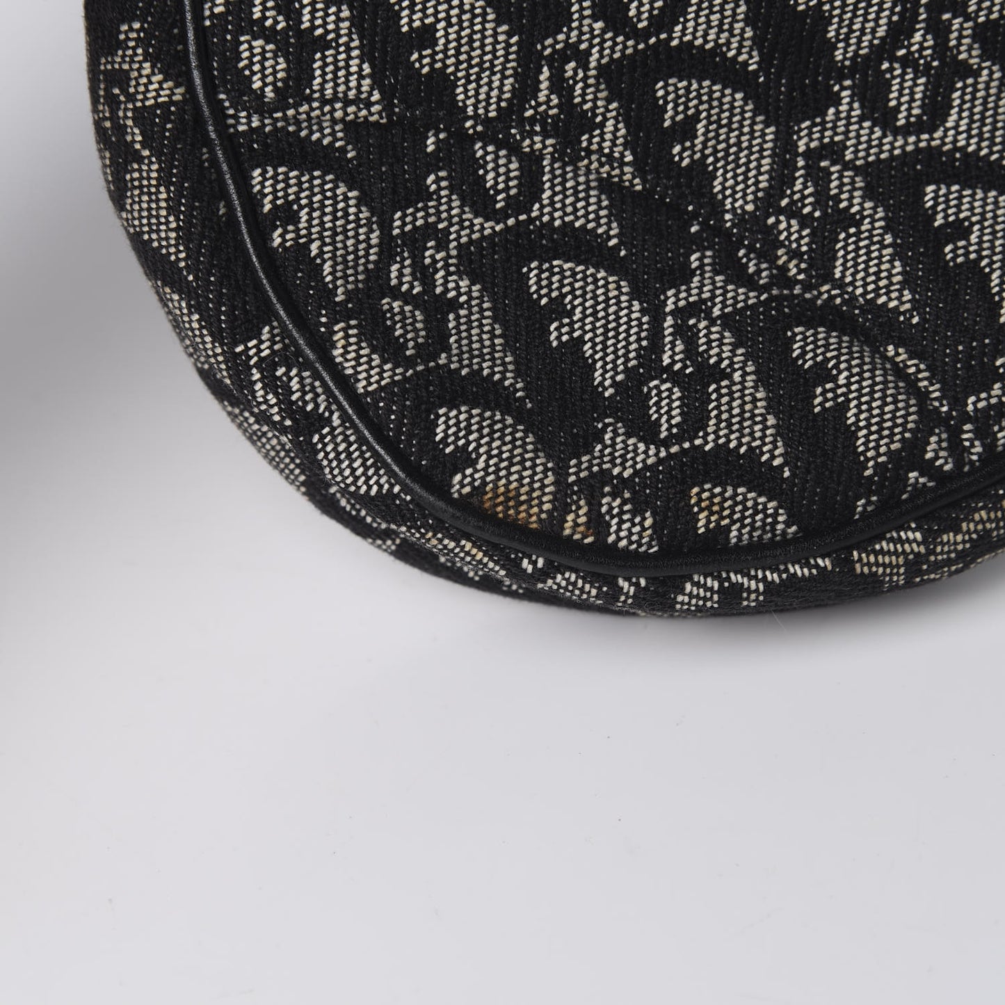 Monogram Mini Saddle Pochette Black