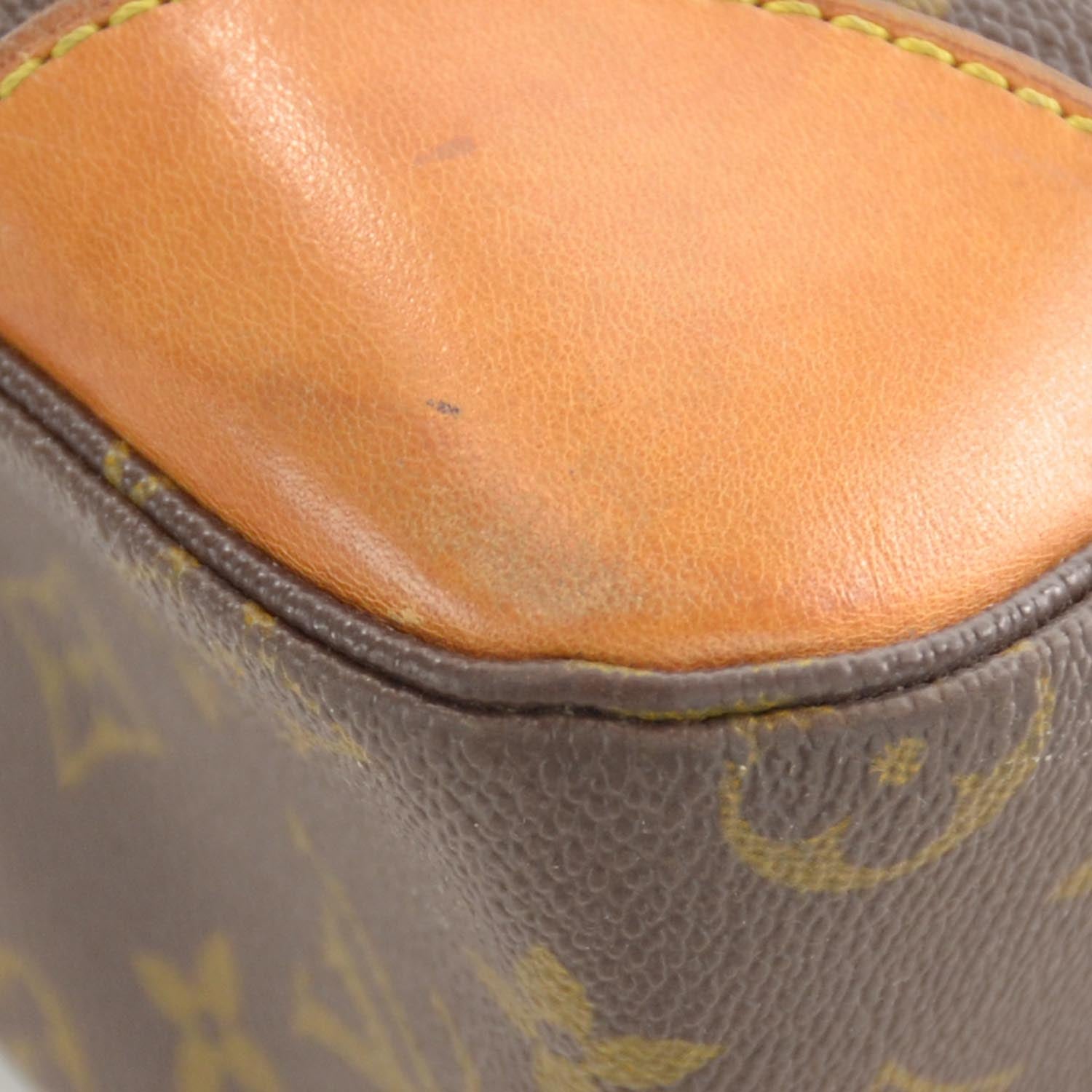 Louis Vuitton Monogram Boulogne 30 5 of 8