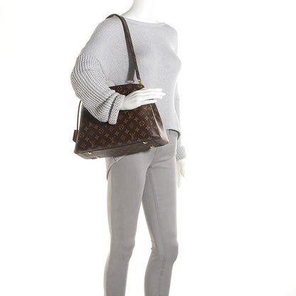 Louis Vuitton Monogram Montaigne MM 2 of 8