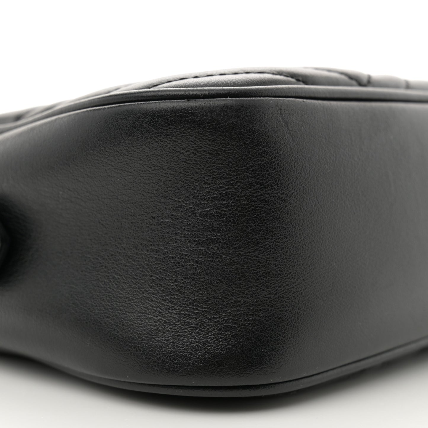 Calfskin Matelasse Small GG Marmont Chain Shoulder Bag Black