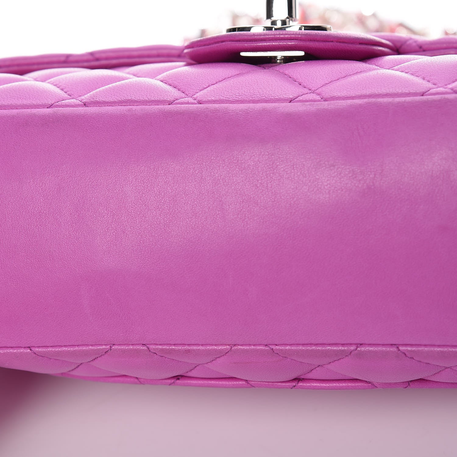 Chanel Lambskin Heart Valentine Medium Flap Fuchsia 16 of 17