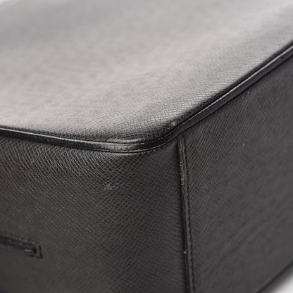 Louis Vuitton Taiga Roman MM Messenger Black 7 of 13
