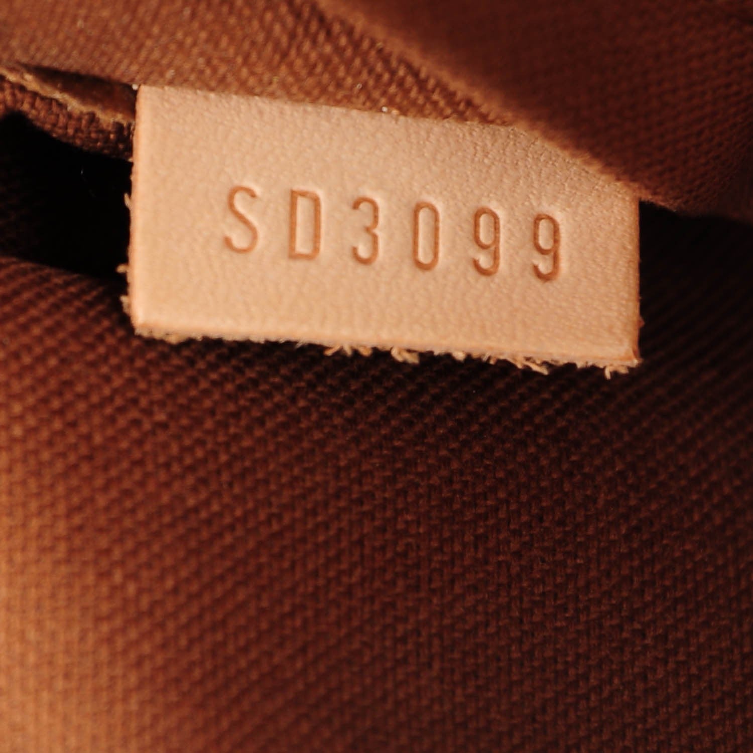 Louis Vuitton Monogram Tivoli GM 7 of 7