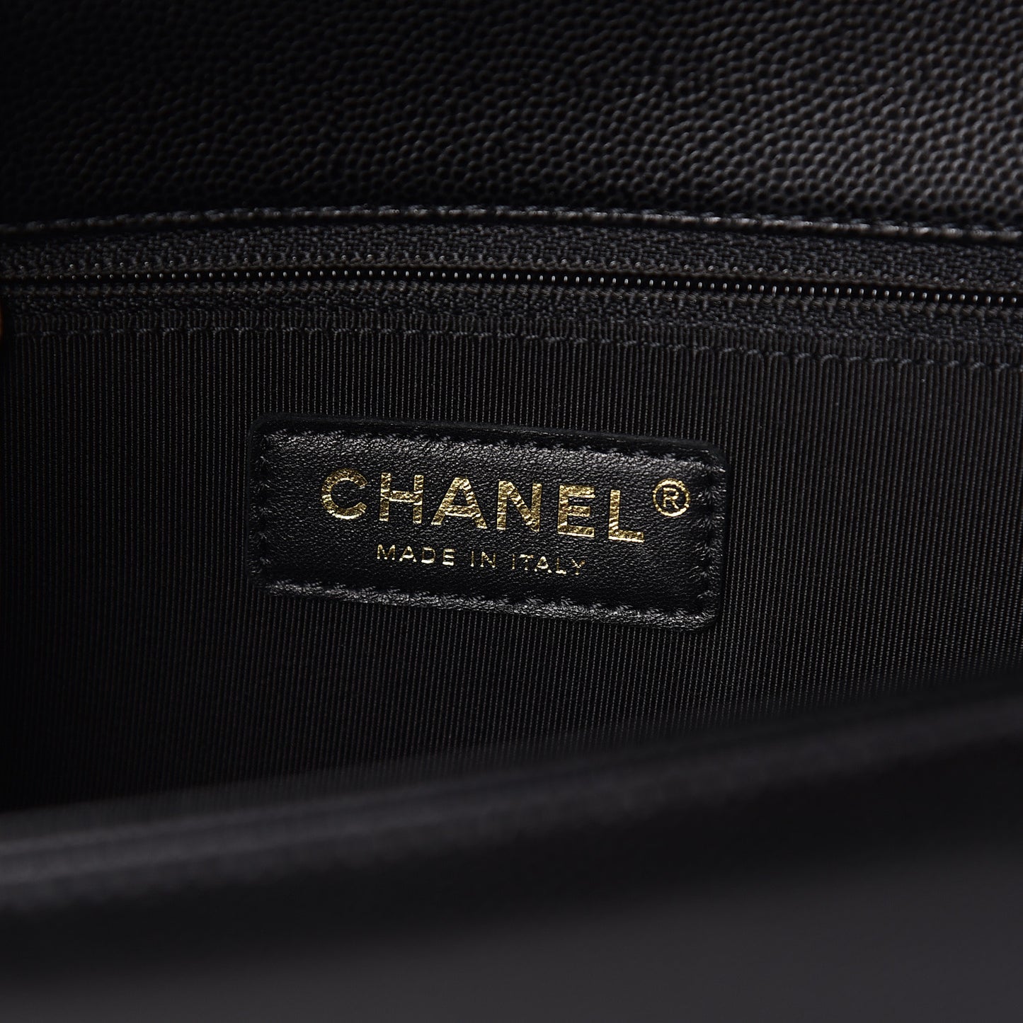 Caviar Quilted New Medium Boy Flap Black