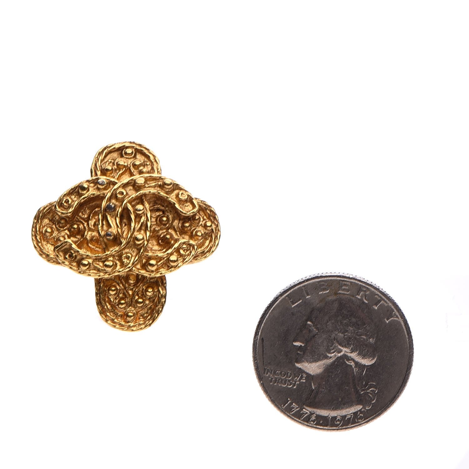Chanel CC Clip On Earrings Gold 2 of 4