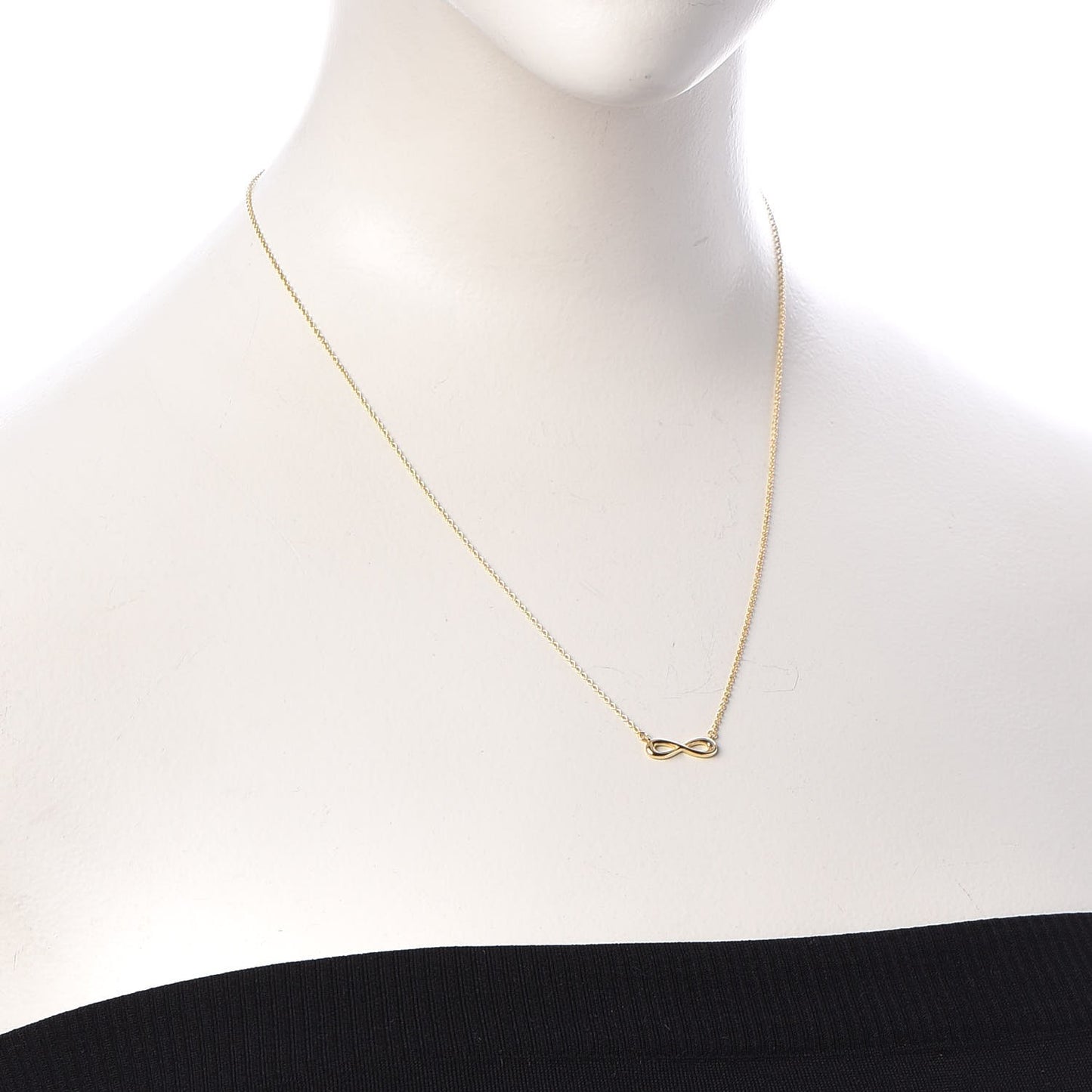 18K Yellow Gold Infinity Pendant Necklace