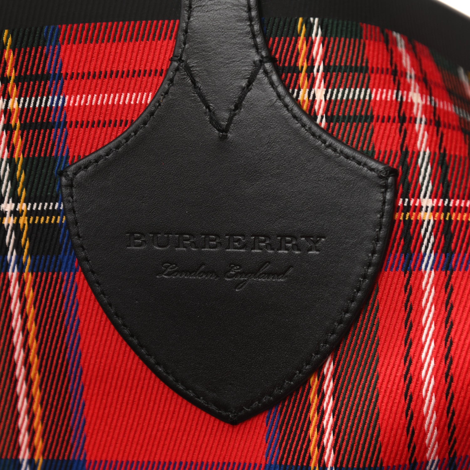 Burberry Vintage Check Medium The Giant Reversible Tote Antique Yellow Bright Red 17 of 18