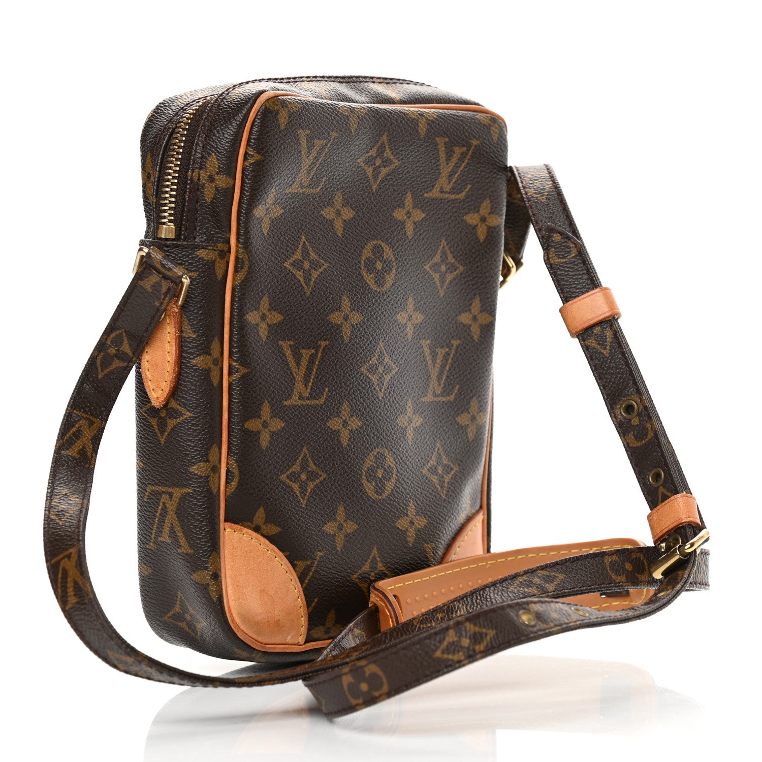Louis Vuitton Monogram Danube 21 3 of 15