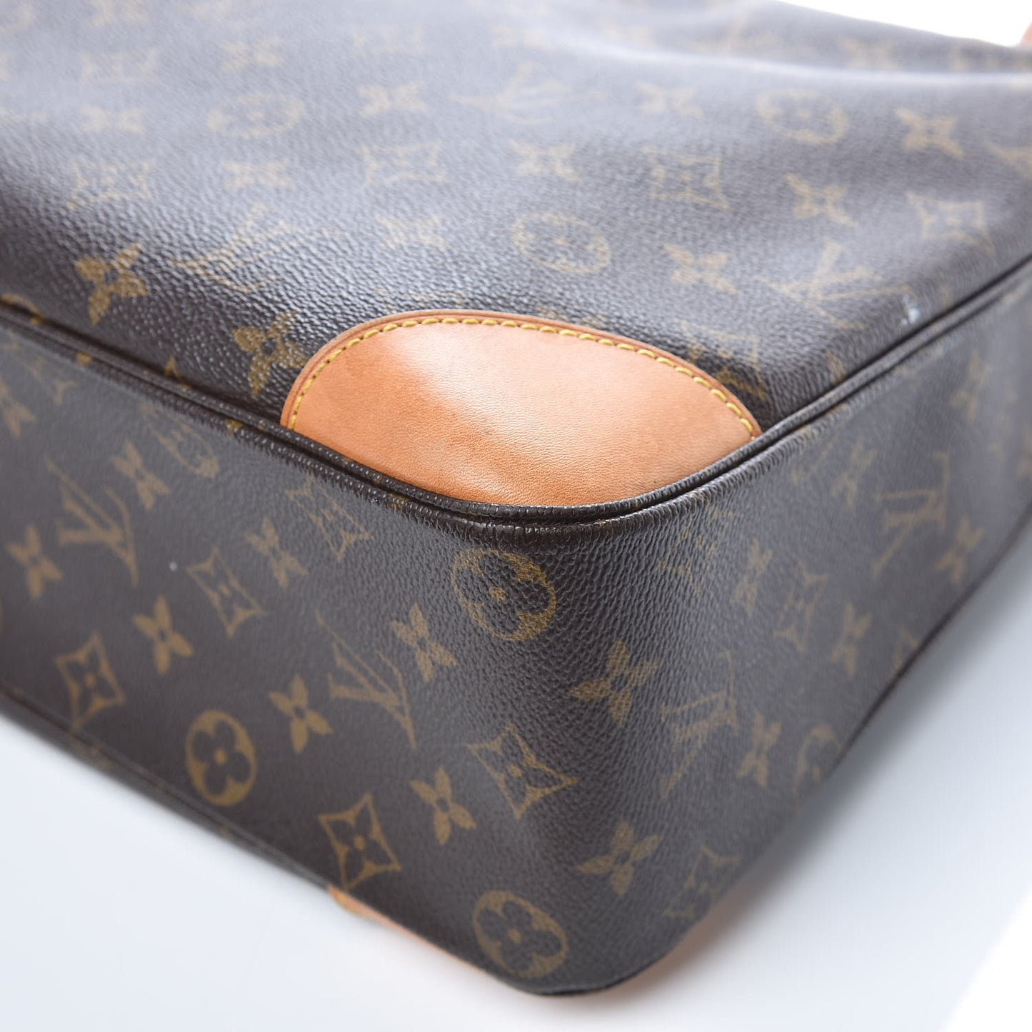 Monogram Boulogne 35