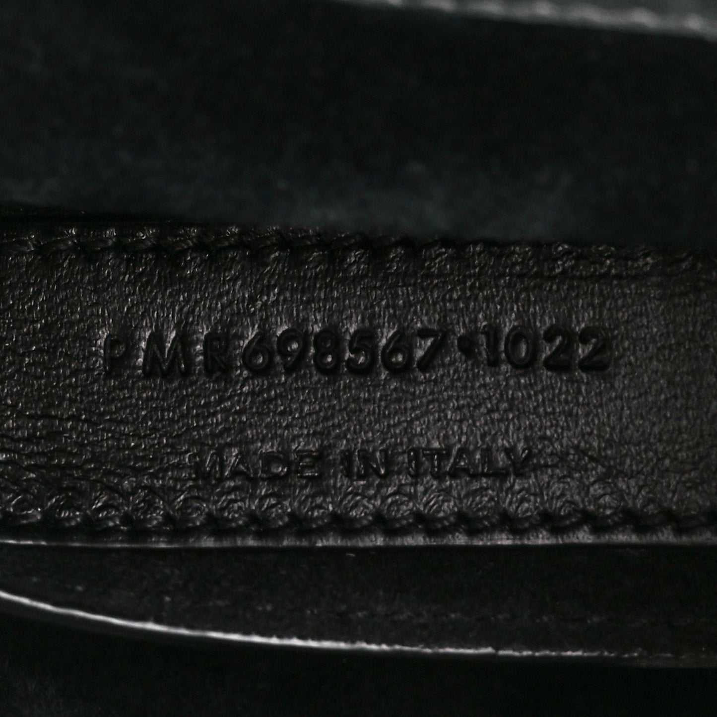 Patent Quilted Le 57 Diamond Shoulder Bag Black