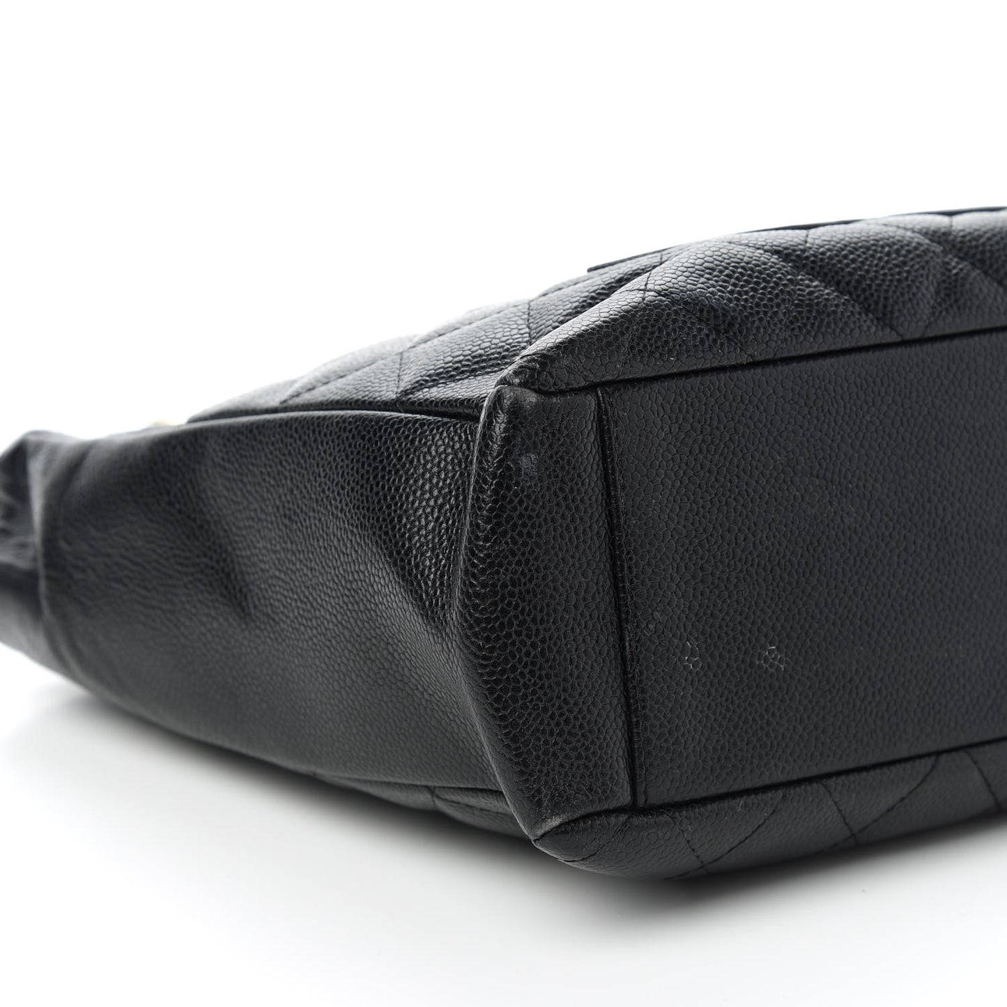 Caviar Quilted Petit Shopping Tote PST Black