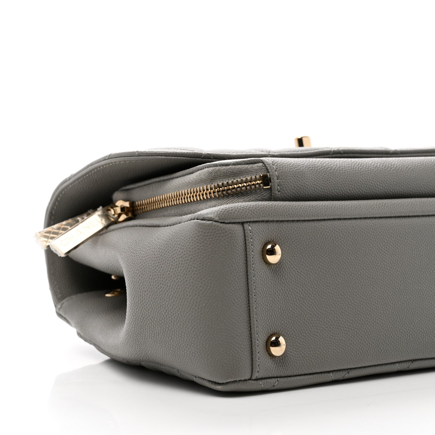 Caviar Quilted Medium Business Affinity Flap Grey