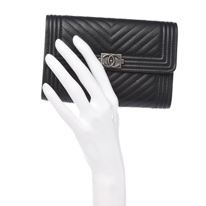 Chanel Calfskin Chevron Quilted Medium Boy Flap Wallet Black 2 of 8
