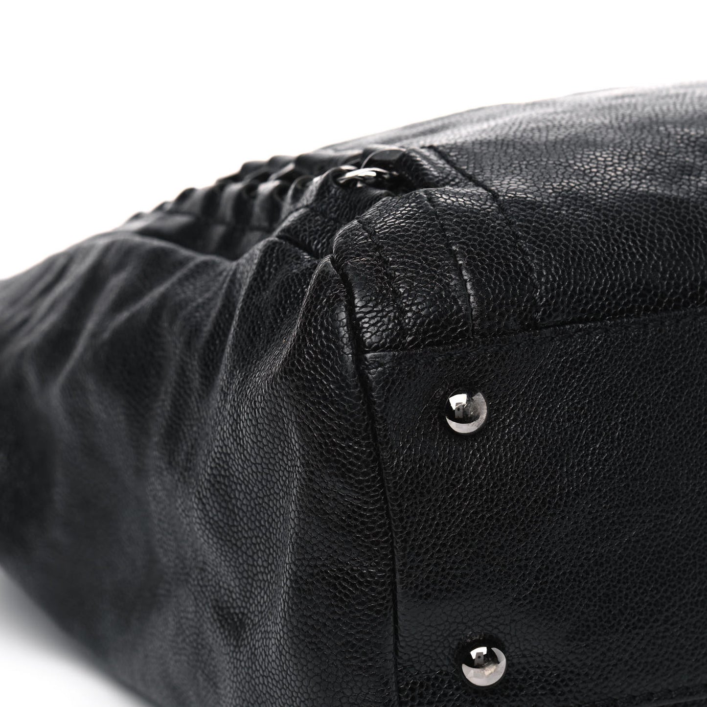 Glazed Caviar Modern Chain Tote Black