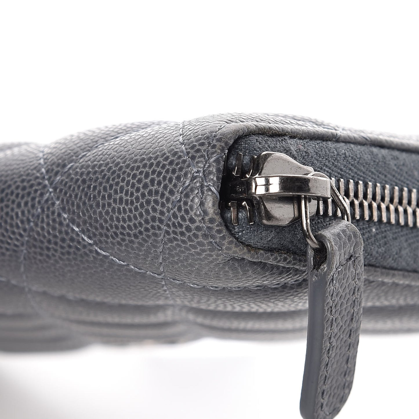 Caviar Quilted Large Gusset Zip Around Wallet Grey