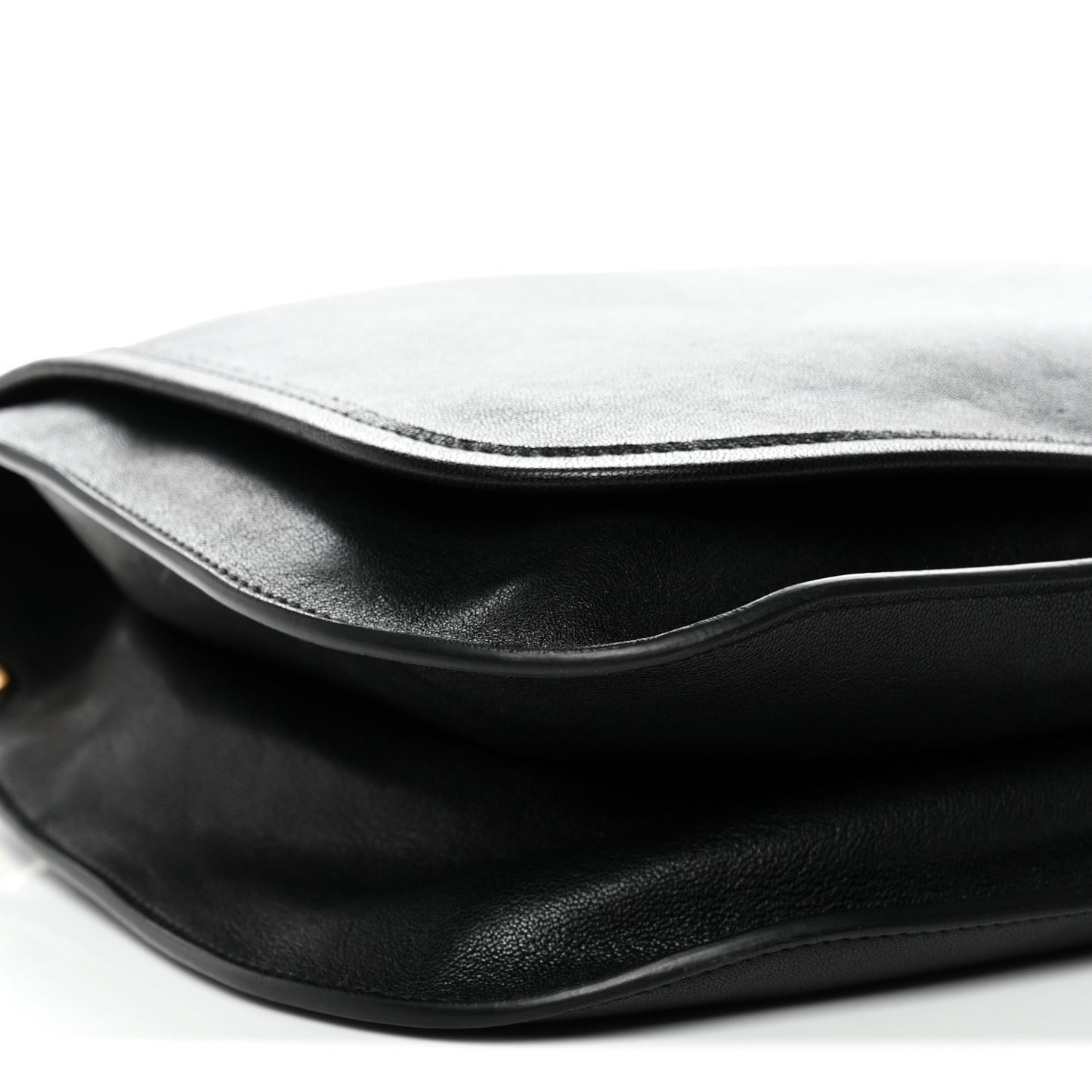 Shiny Lambskin Soft Triomphe Besace Bag Black